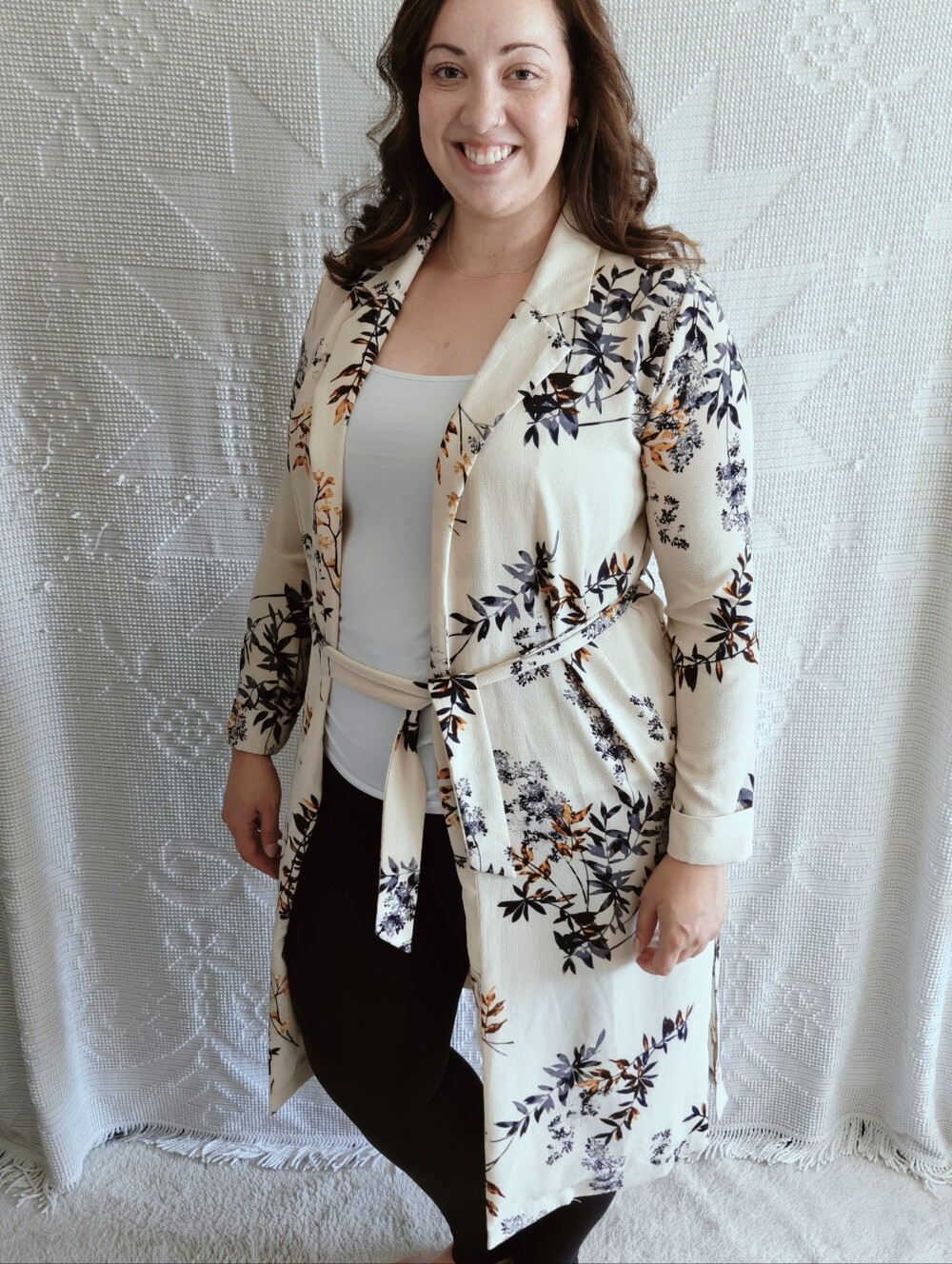 Blacktape Crepe Textured Floral Duster Jacket | Cream Leaf Print | Size Medium